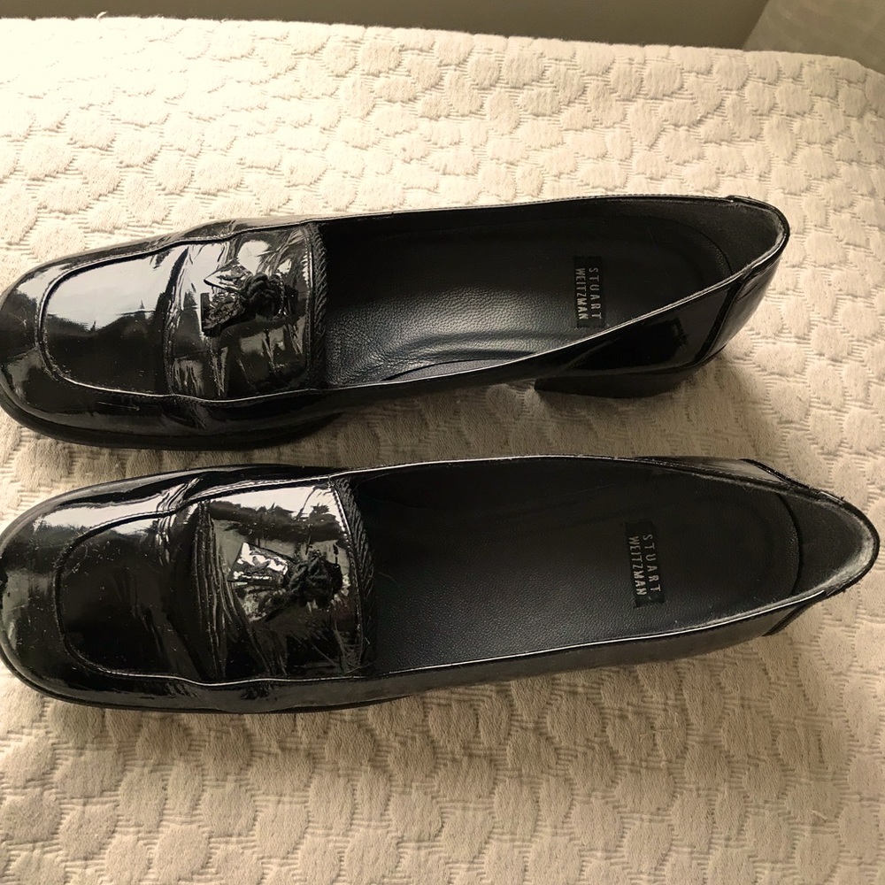 Soft tassel heeled shoes from premier manufacturer lightly worn